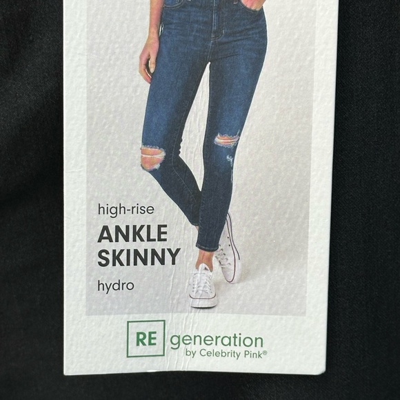 Celebrity Pink Re Generation Hi-Rise Ankle Skinny Hydro Jeans - Black - size 22 - Picture 10 of 12
